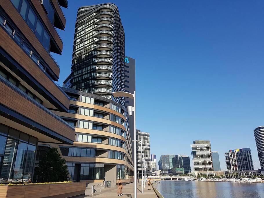 Melbourne Docklands Riverside Views 外观 照片