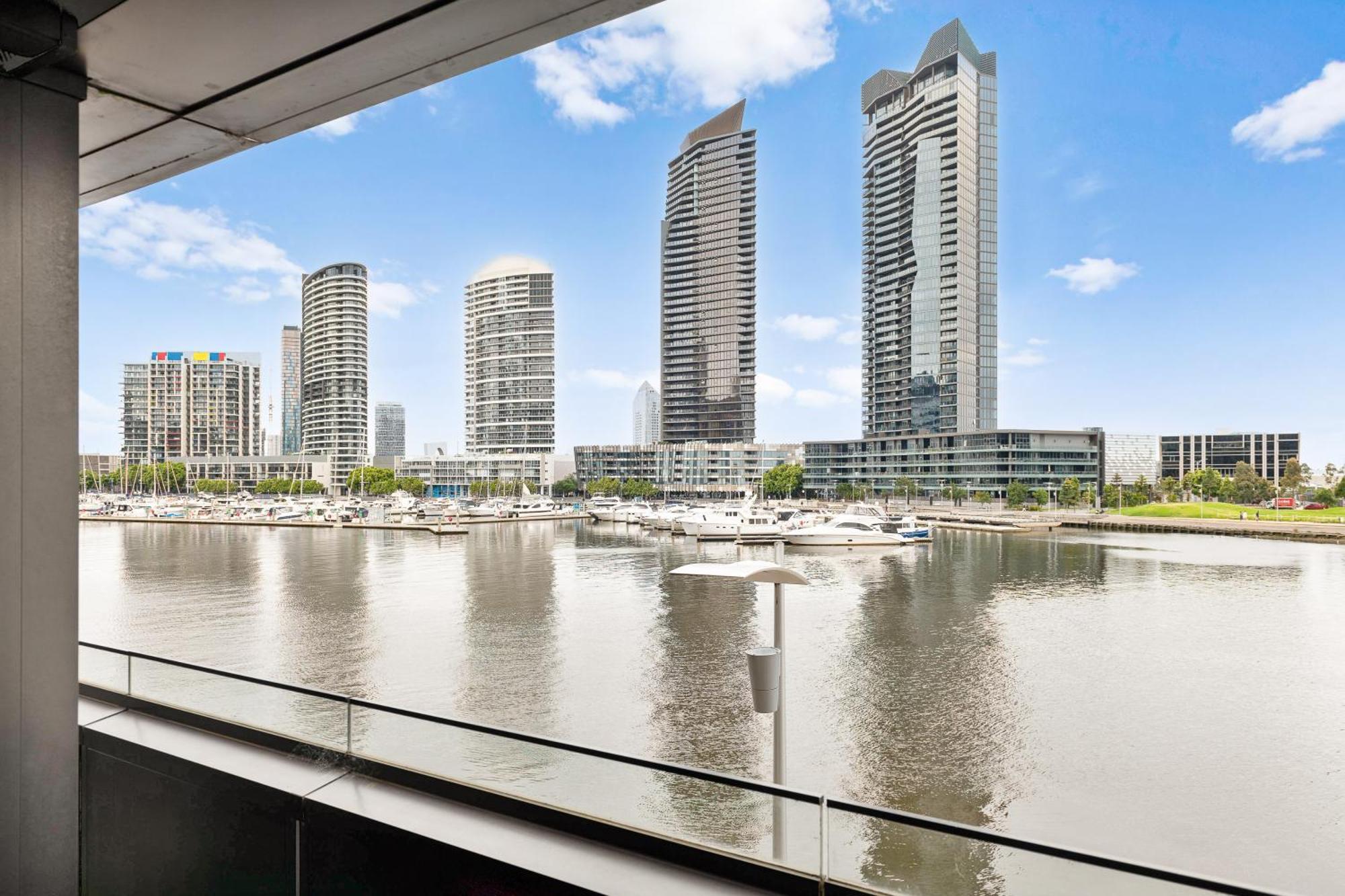 Melbourne Docklands Riverside Views 外观 照片